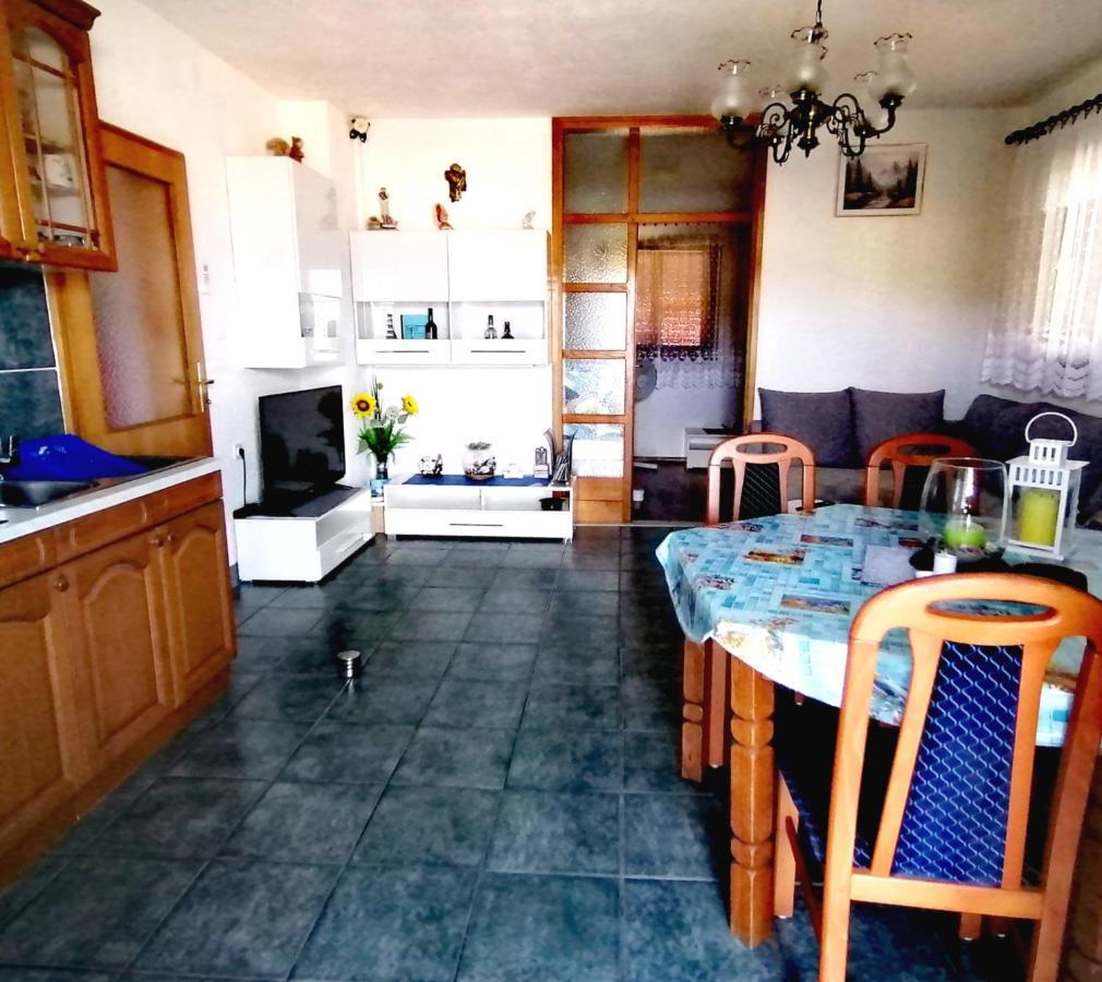 Apartman Canaki Splitska Luaran gambar